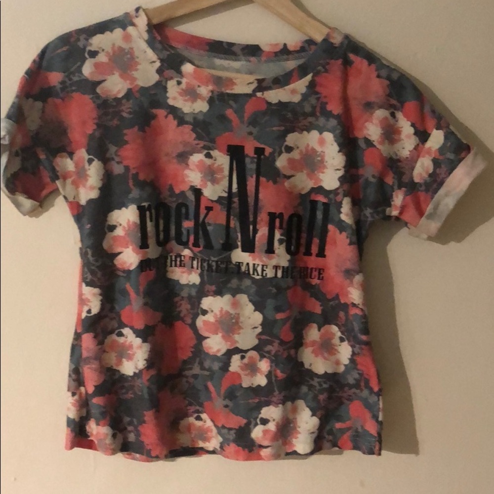 Women T-shirt
